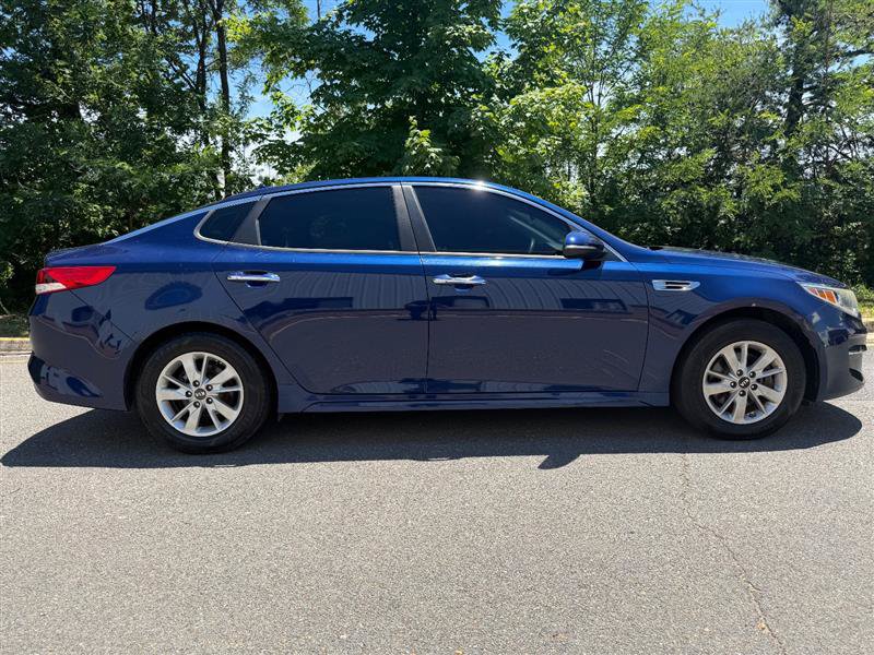 Used 2018 Kia Optima LX FWD image 8