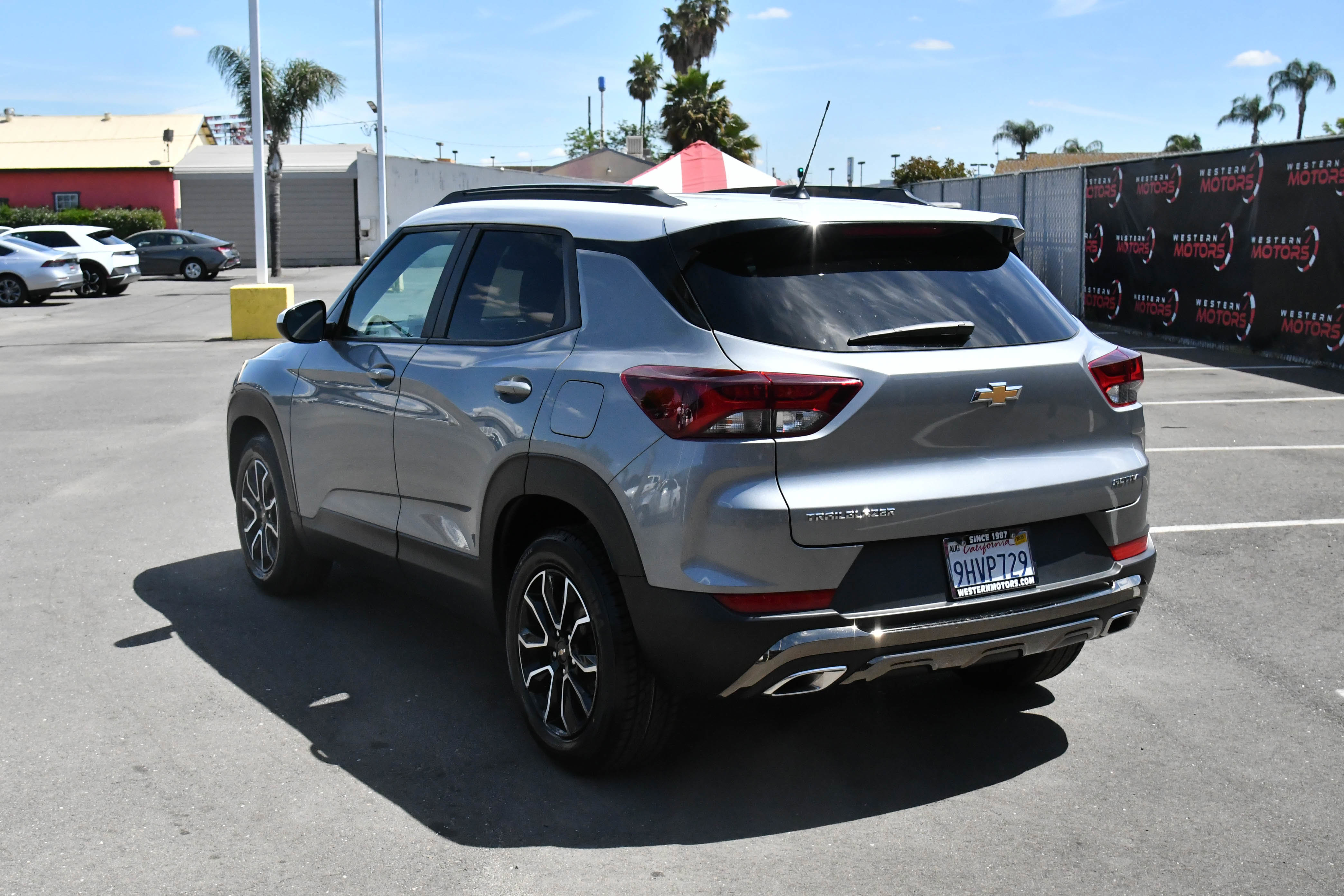 Used 2023 Chevrolet TrailBlazer ACTIV w/ Convenience Package image 6