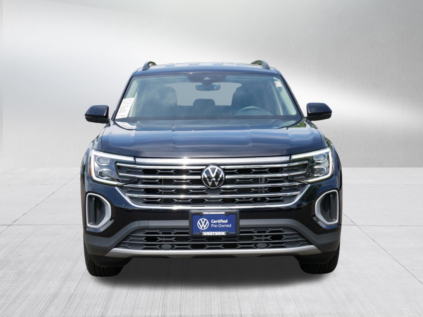 Certified 2026 Volkswagen Atlas SE AWD/4WD image 2