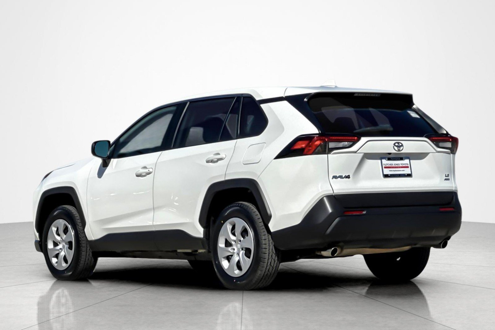 Certified 2024 Toyota RAV4 LE AWD/4WD image 3