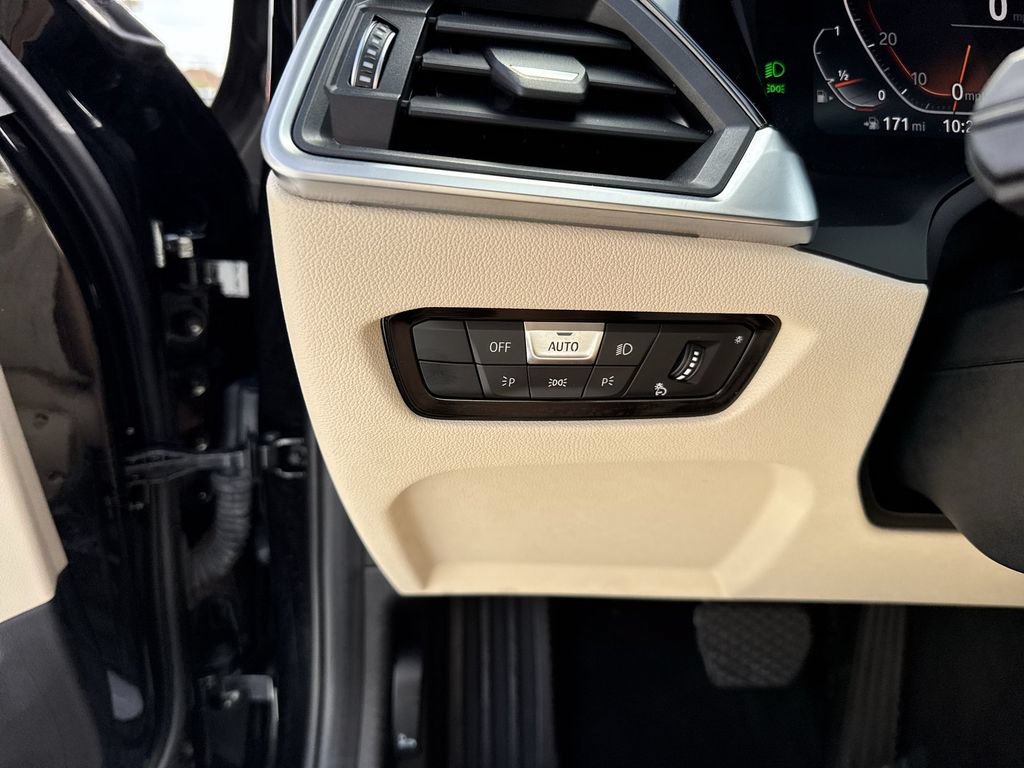 Used 2022 BMW 330i Sedan w/ Convenience Package RWD image 58