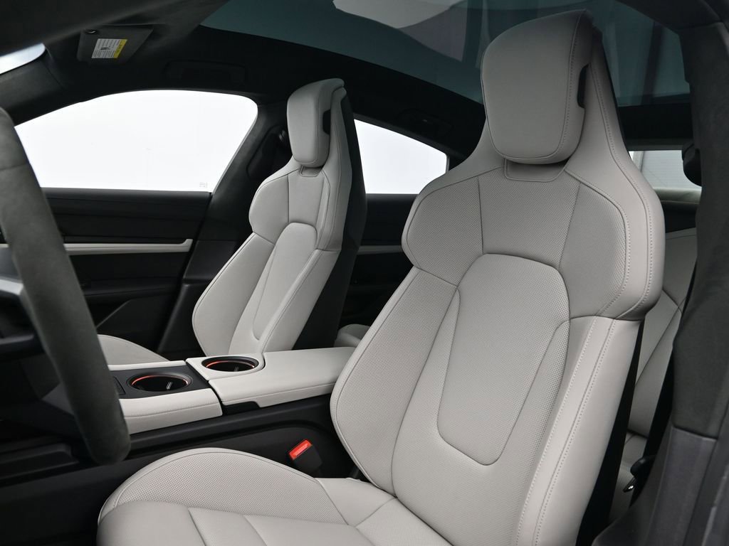 Certified 2024 Porsche Taycan GTS image 5