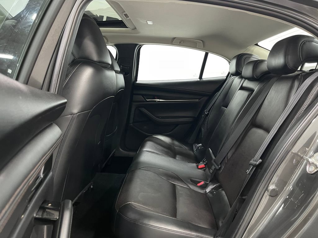 Used 2020 MAZDA MAZDA3 AWD Sedan w/ Premium Package image 28