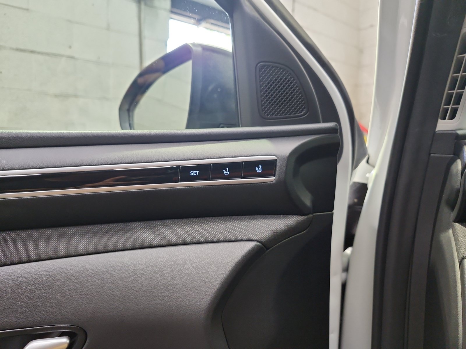 Used 2022 Hyundai Tucson Limited FWD image 17