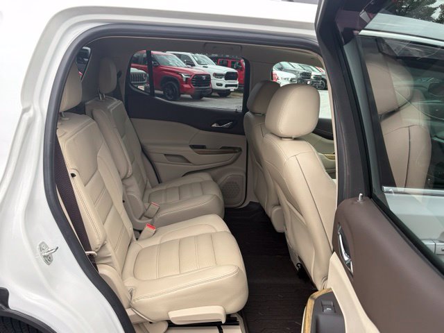 Used 2019 GMC Acadia Denali w/ Technology Package AWD/4WD image 33