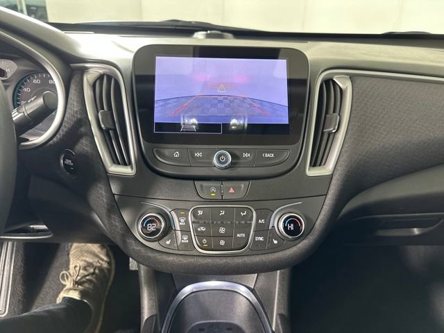 Used 2024 Chevrolet Malibu LT image 22