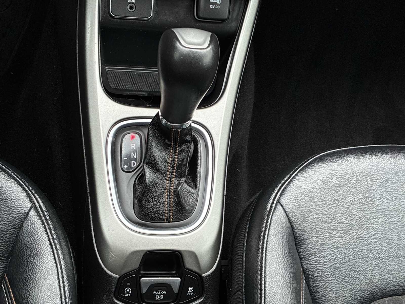 Used 2017 Jeep Compass Latitude w/ Popular Equipment Group FWD image 20