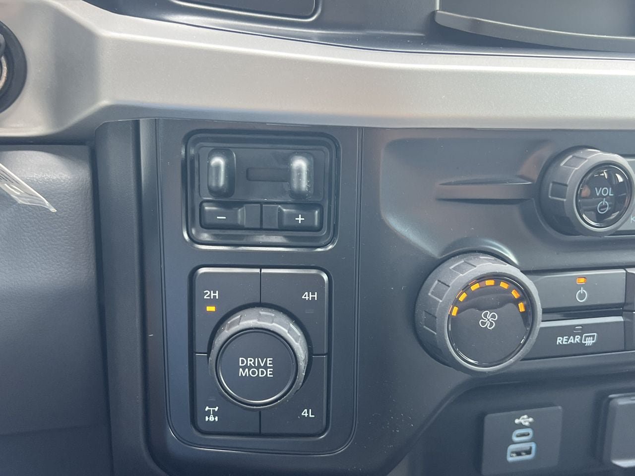 New 2026 Ford F250 XL AWD/4WD image 6