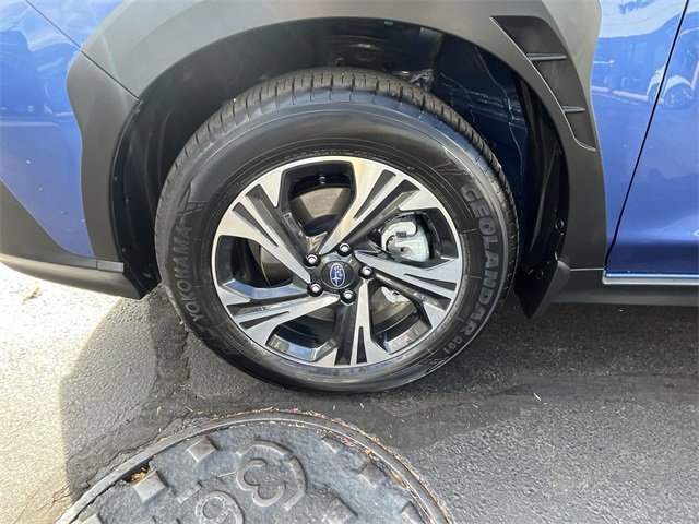 Used 2025 Subaru Crosstrek 2.0i Premium image 10