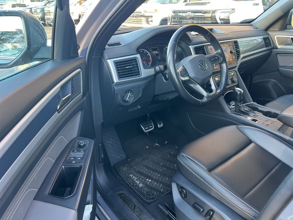 Used 2021 Volkswagen Atlas Cross Sport SE image 8