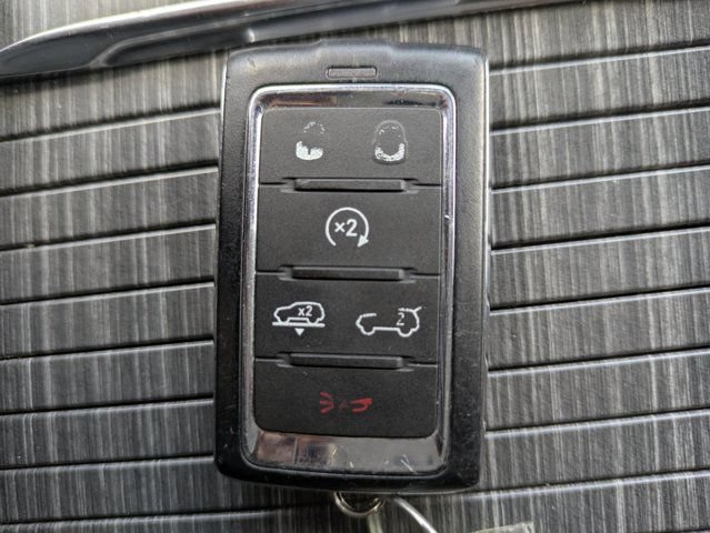 Used 2024 Jeep Wagoneer Series III AWD/4WD image 32
