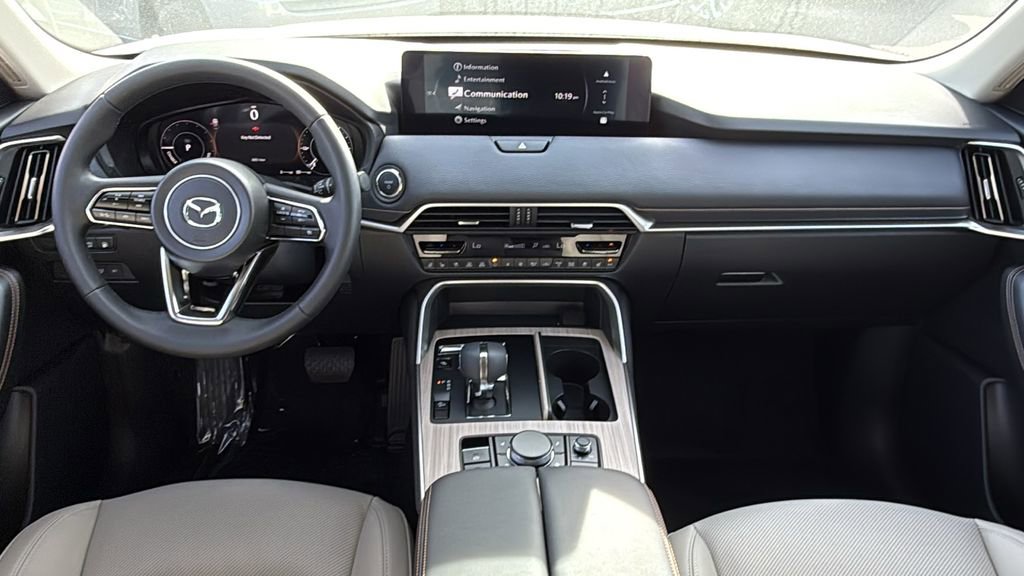 New 2026 MAZDA CX-90 Plug-In Hybrid w/ Preferred image 11