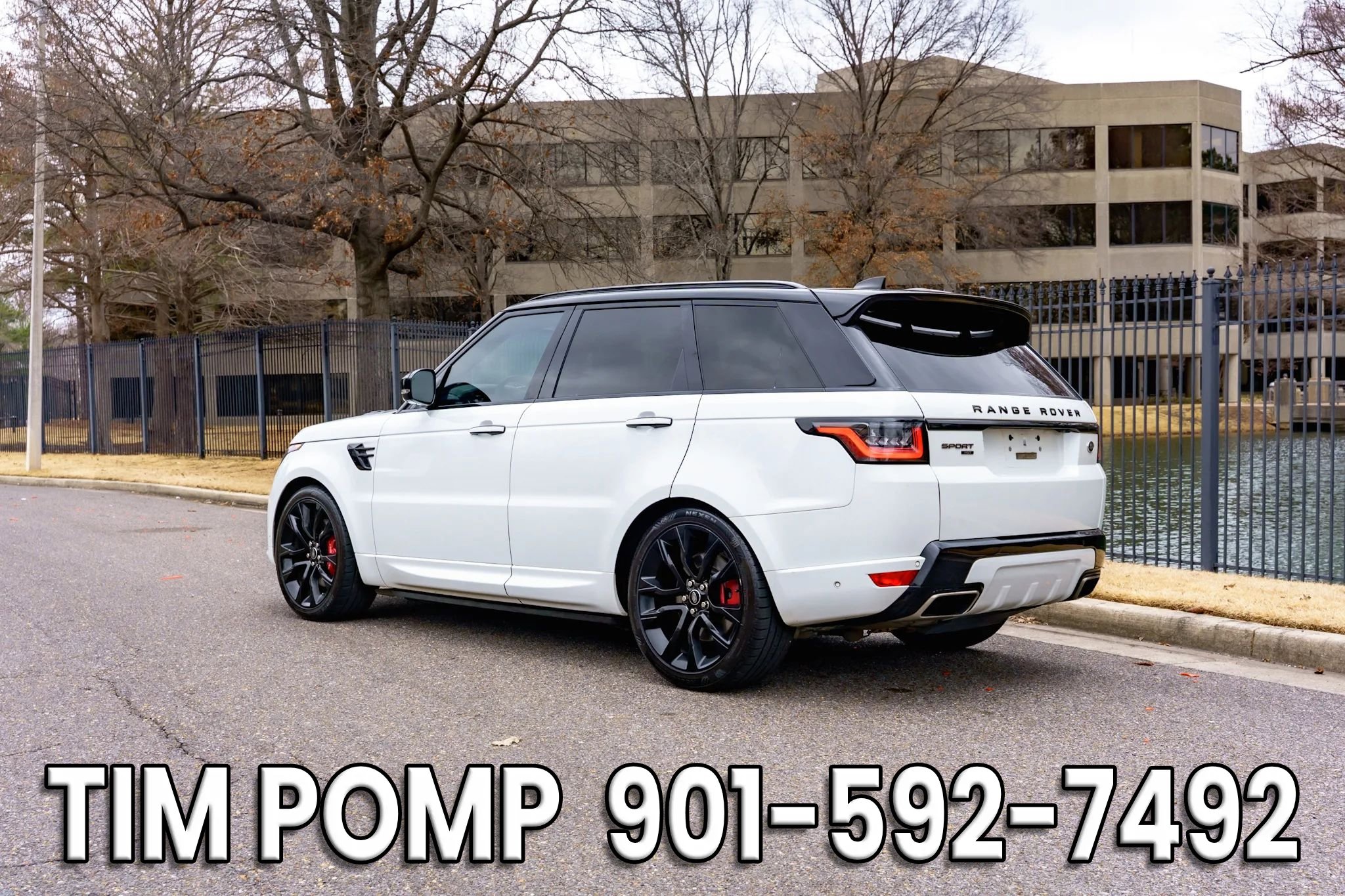 Used 2021 Land Rover Range Rover Sport HST AWD/4WD image 8