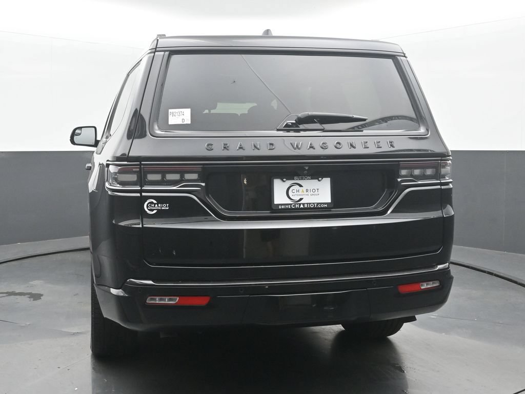 Used 2025 Jeep Grand Wagoneer Series III w/ Rear Seat Video Group 1 AWD/4WD image 5