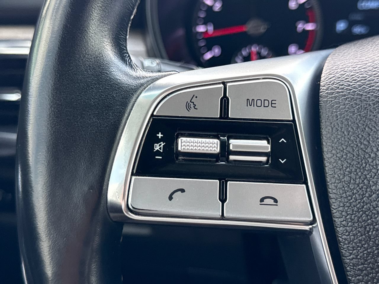 Used 2020 Kia Telluride EX w/ EX Premium Package AWD/4WD image 30