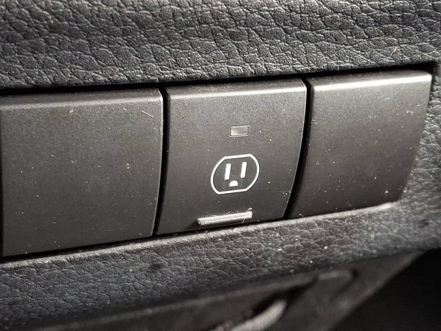 Used 2014 Jeep Wrangler Sahara w/ Connectivity Group AWD/4WD image 22