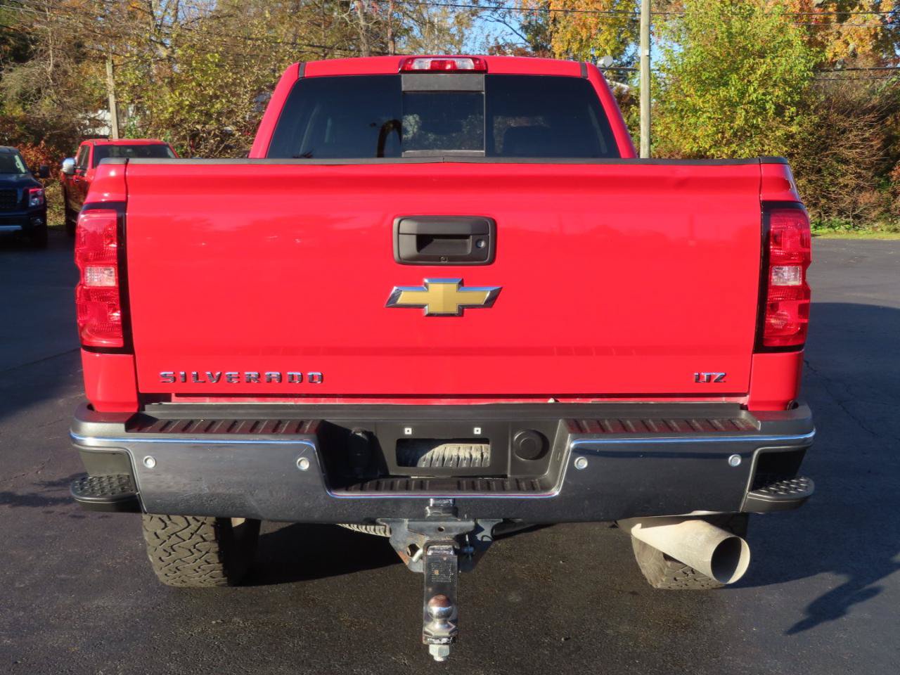 Used 2017 Chevrolet Silverado 2500 LTZ w/ Duramax Plus Package AWD/4WD image 5