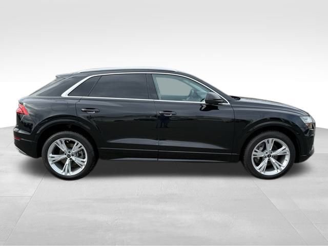 Used 2023 Audi Q8 Premium Plus w/ Premium Plus Package image 8