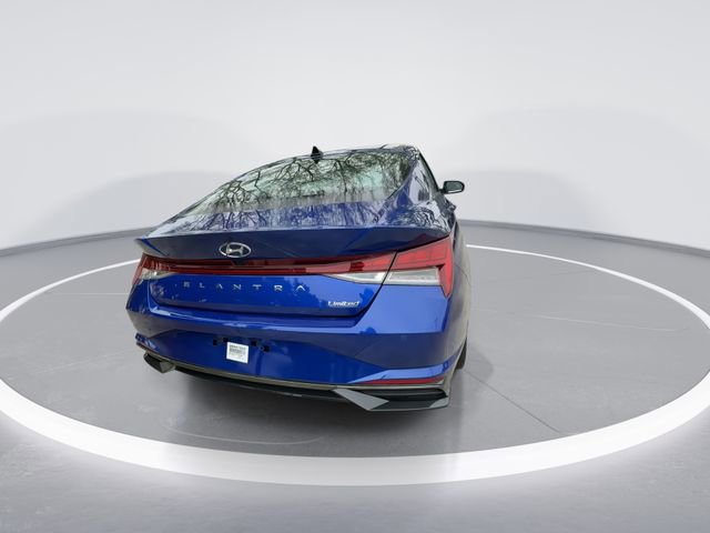 Used 2023 Hyundai Elantra Limited FWD image 7