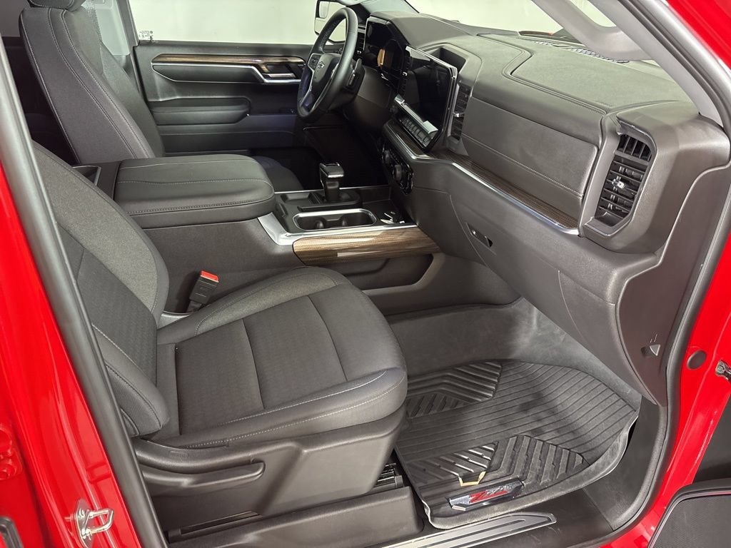Used 2024 Chevrolet Silverado 1500 LT Trail Boss AWD/4WD image 21