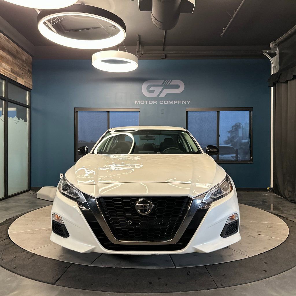 Used 2022 Nissan Altima 2.5 SR AWD/4WD image 8