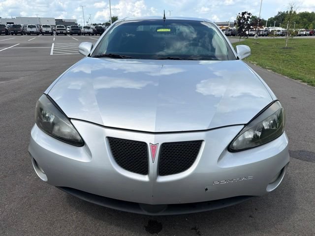 Used 2005 Pontiac Grand Prix w/ Drivers Plus Package FWD image 3