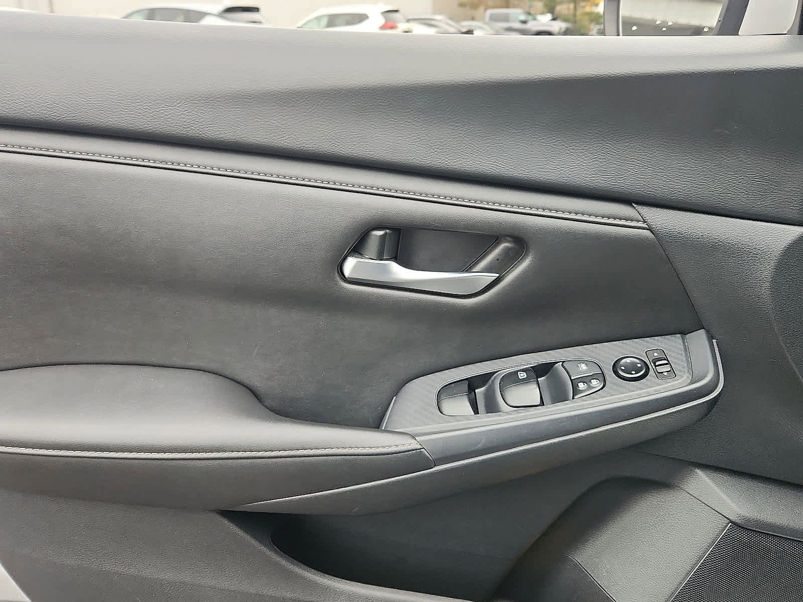 Used 2023 Nissan Sentra SV image 13