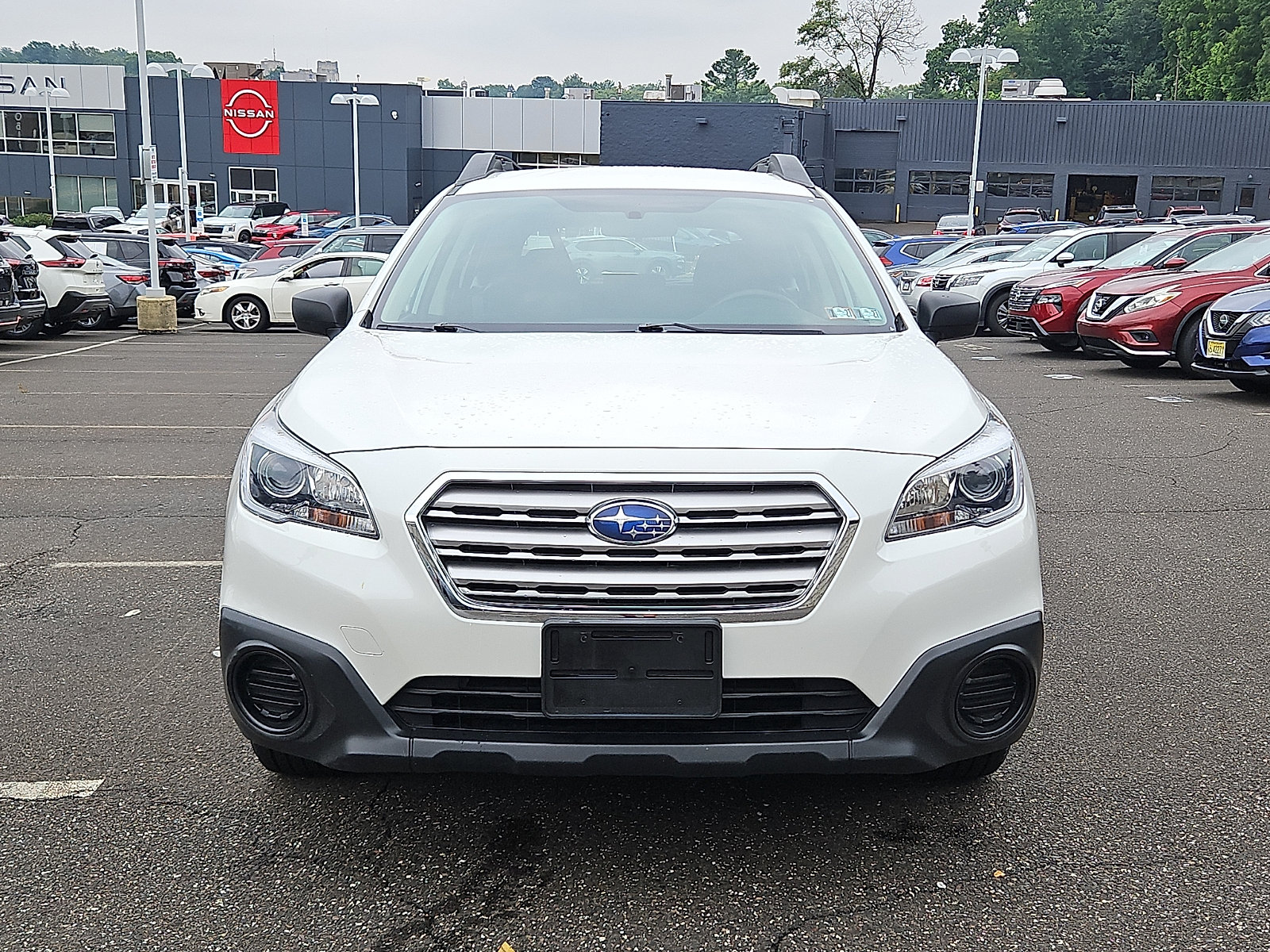 Used 2017 Subaru Outback 2.5i AWD/4WD image 2