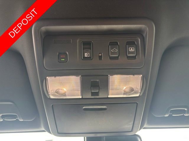 Used 2024 Nissan Titan PRO-4X w/ Pro-4x Convenience Package image 24