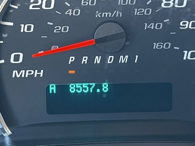 Used 2025 Chevrolet Express 2500 w/ Driver Convenience Package RWD image 24