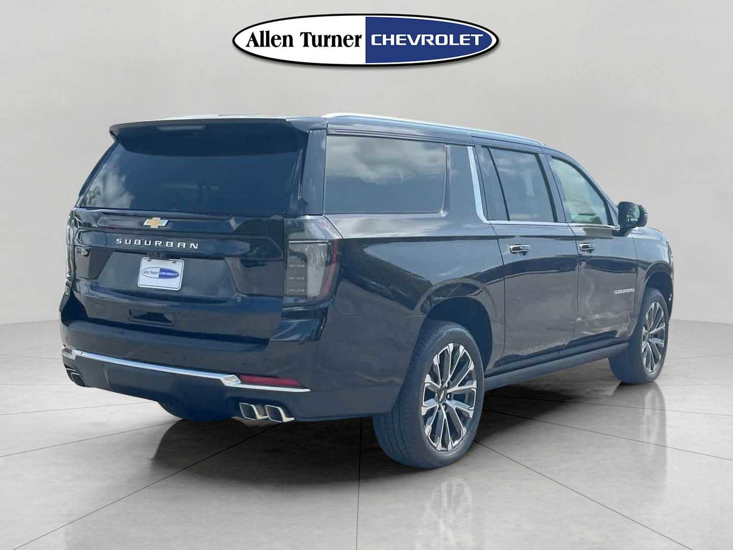 New 2026 Chevrolet Suburban High Country image 4