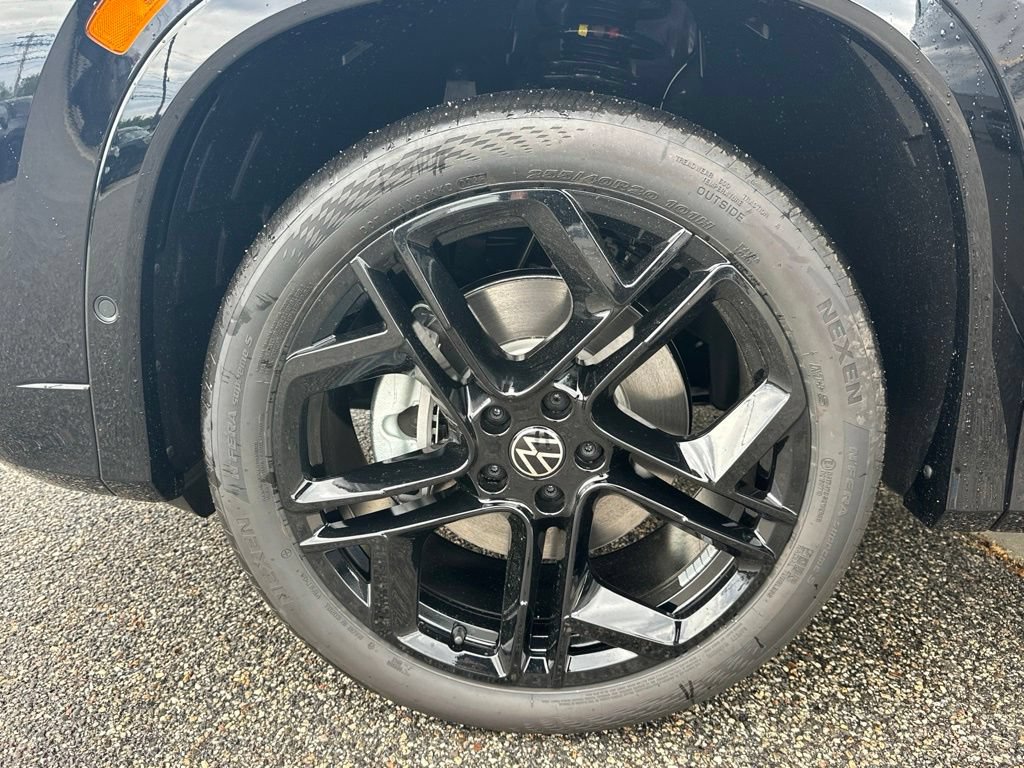 New 2026 Volkswagen Tiguan SE R-Line AWD/4WD image 26