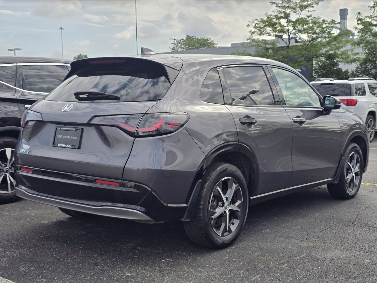 Used 2025 Honda HR-V EX-L image 8