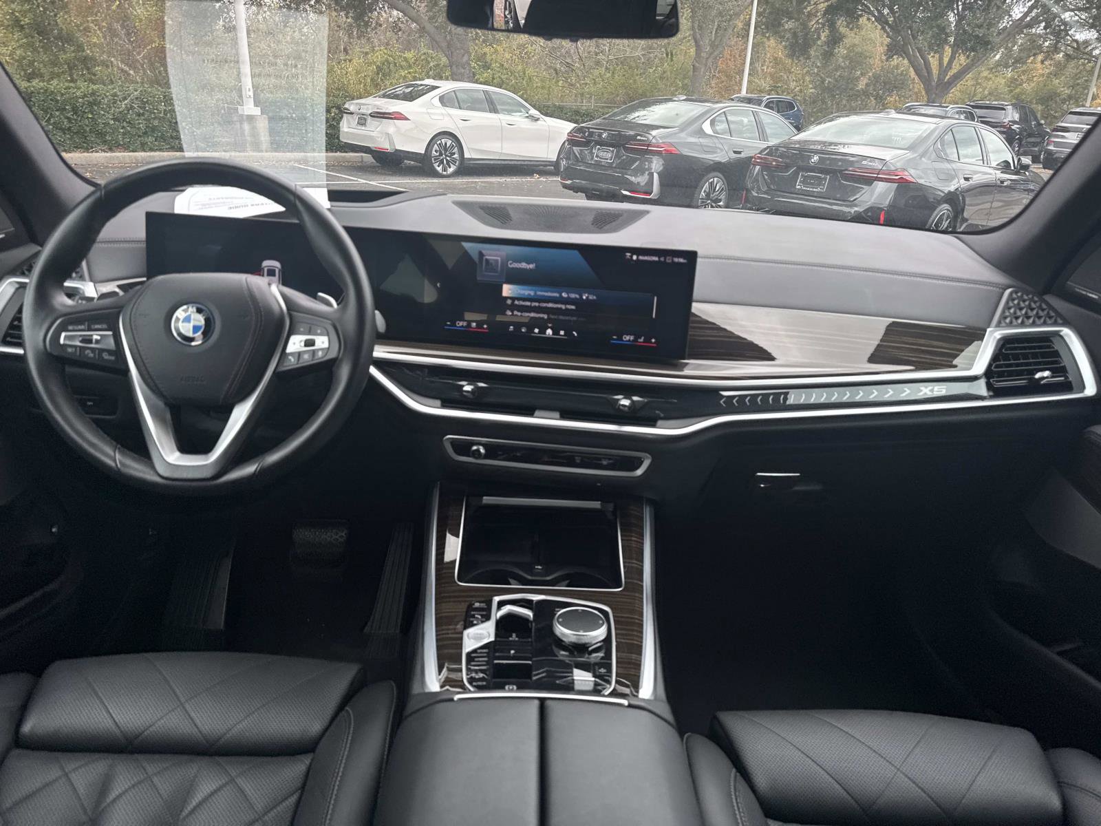 Used 2024 BMW X5 xDrive50e image 14