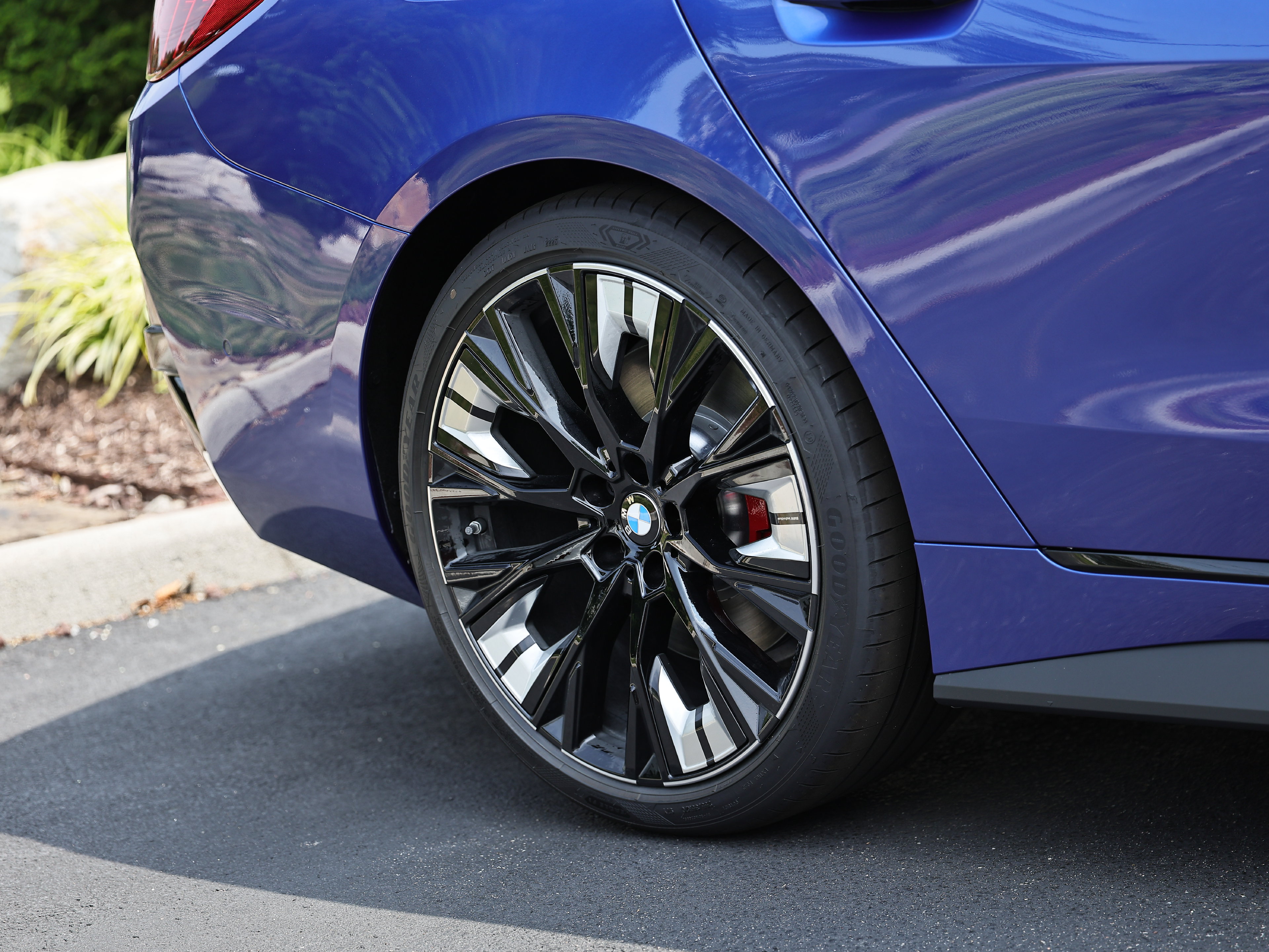 New 2026 BMW M440i w/ Premium Package RWD image 6