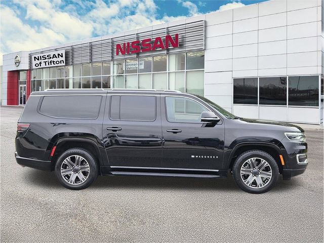 Used 2024 Jeep Wagoneer L Series II w/ Flexible Seating Group image 3