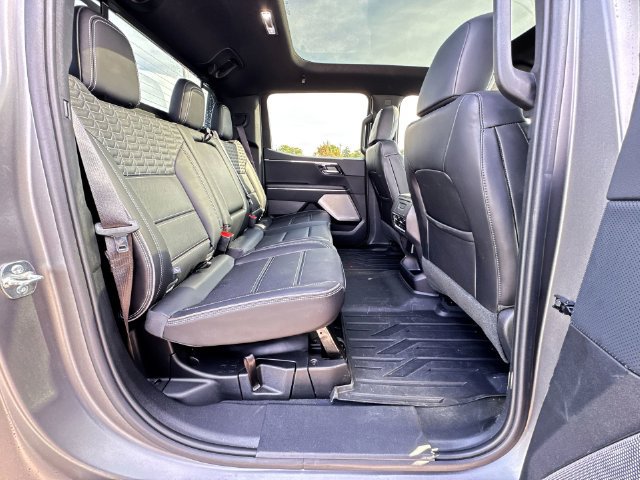 Used 2026 GMC Sierra EV Denali AWD/4WD image 27