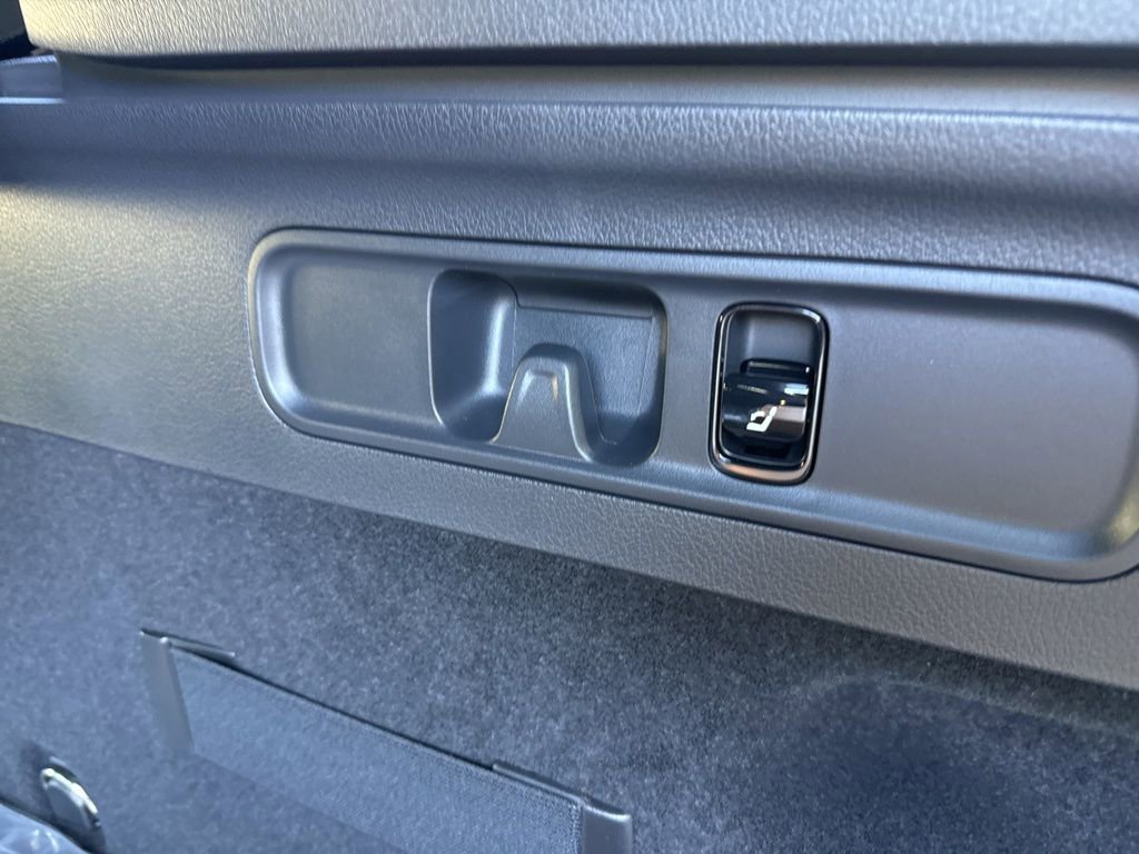 New 2026 Mercedes-Benz GLC 350e 4MATIC image 31