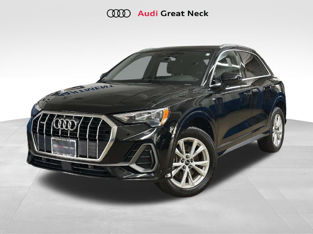 Used 2022 Audi Q3 2.0T Premium w/ Convenience Package AWD/4WD image 1