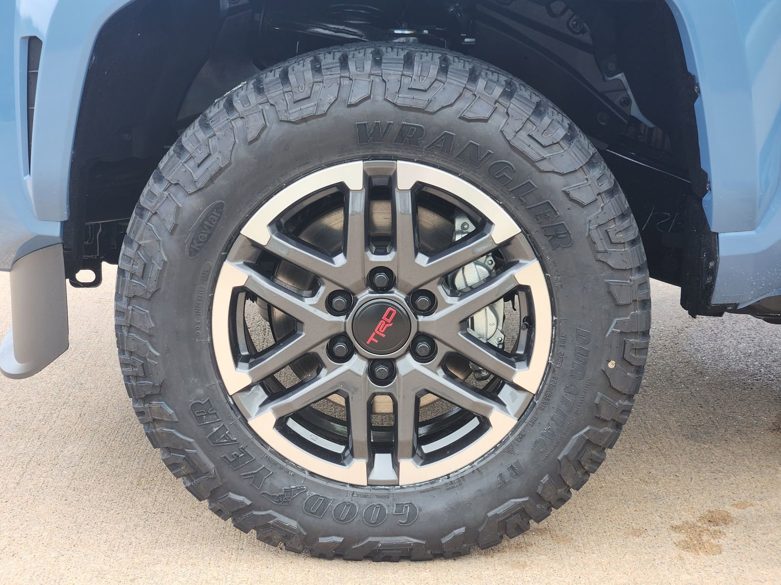 New 2026 Toyota Tacoma TRD Sport w/ TRD Sport Premium Package AWD/4WD image 11