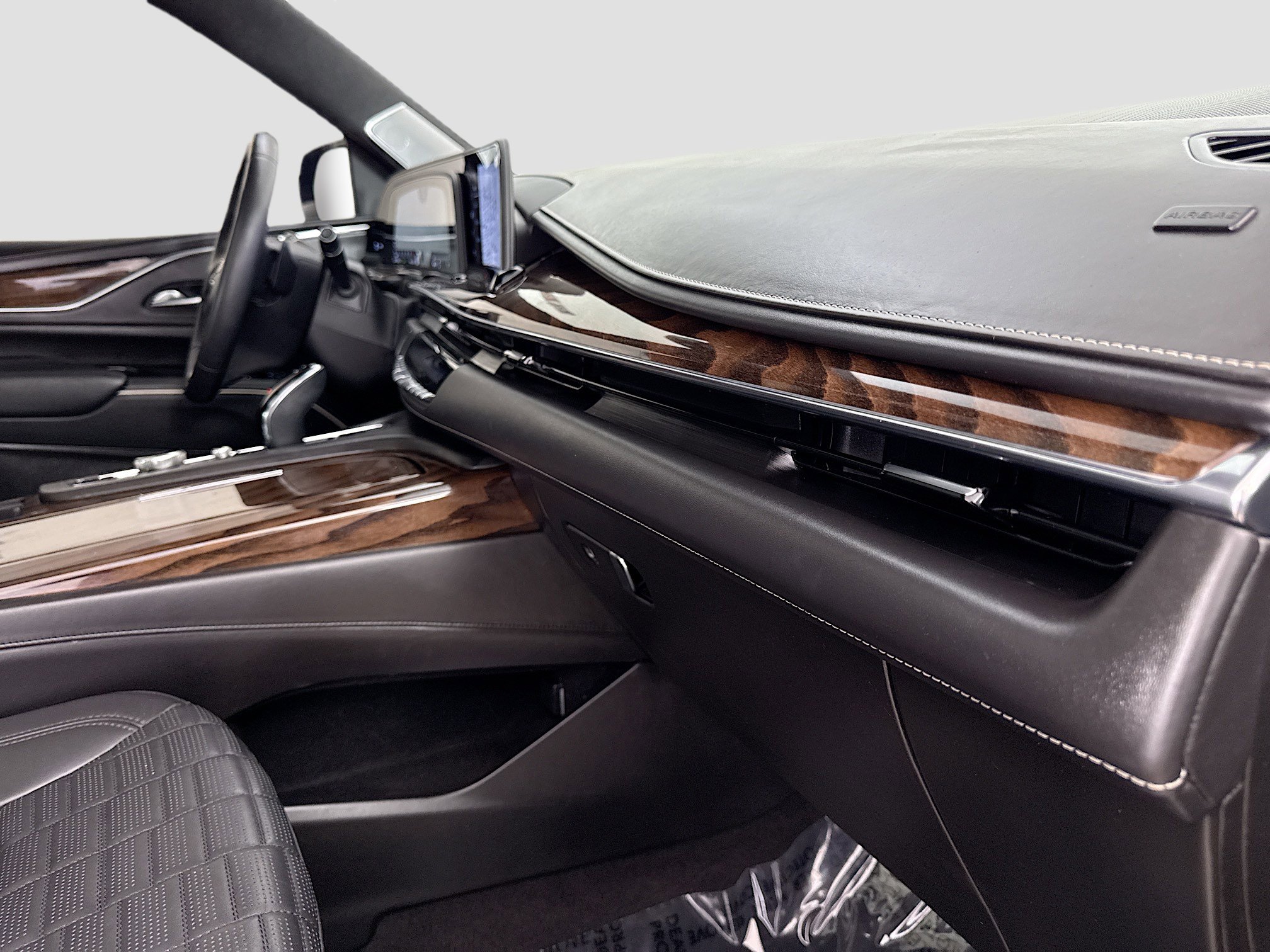 Used 2023 Cadillac Escalade Sport Platinum w/ LPO, ONYX Package AWD/4WD image 33