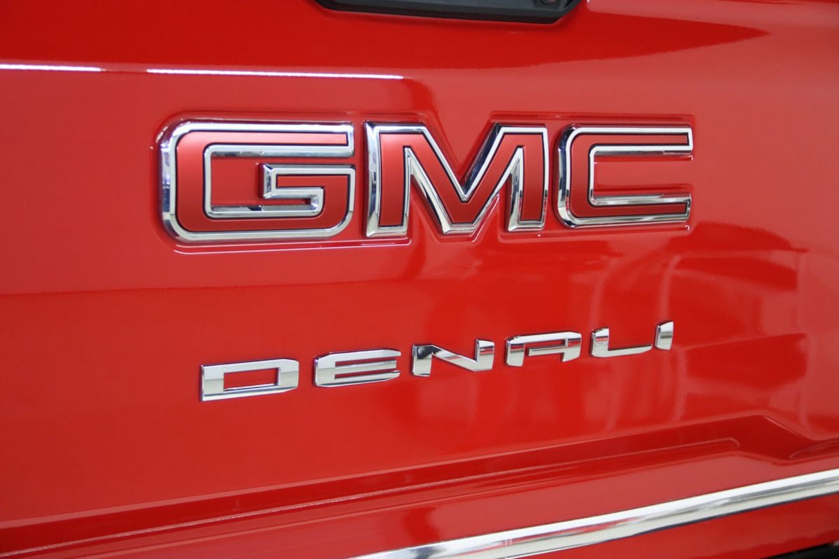 Used 2026 GMC Sierra 3500 SLE w/ SLE Value Package AWD/4WD image 14