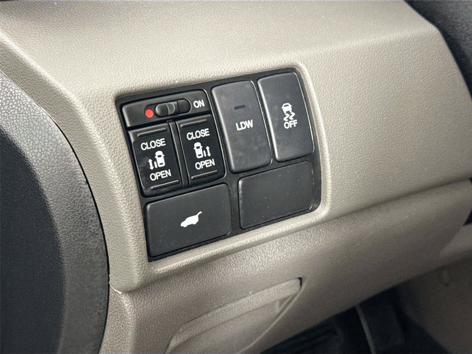 Used 2016 Honda Odyssey EX-L image 15