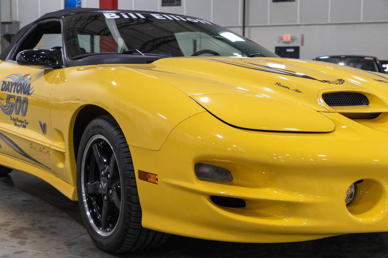 Used 2002 Pontiac Firebird Trans Am image 40