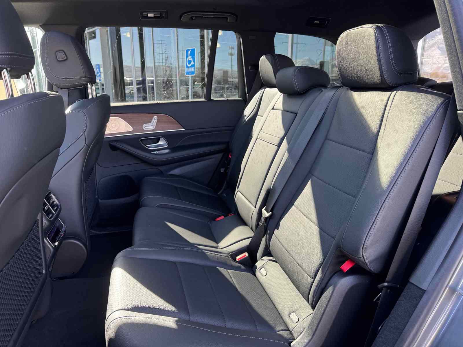 New 2025 Mercedes-Benz GLS 450 4MATIC image 28