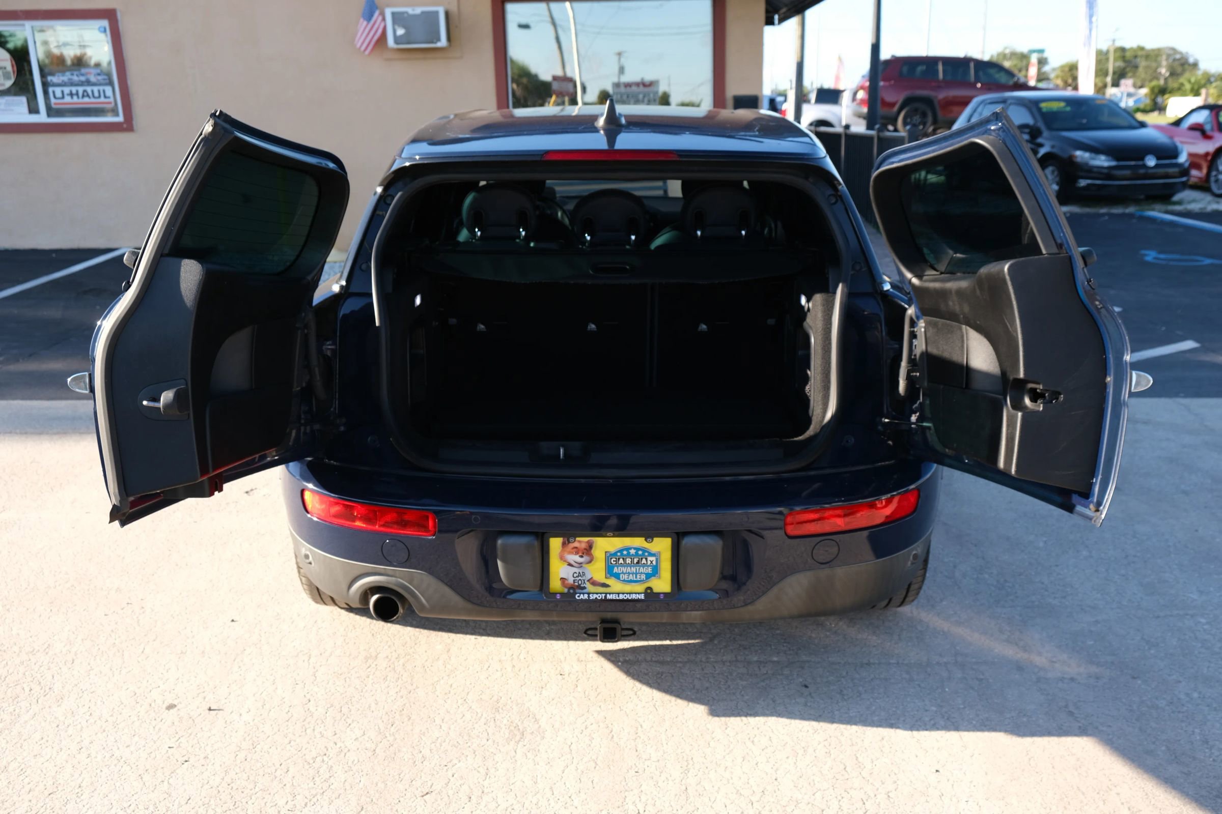 Used 2017 MINI Cooper Clubman FWD image 17
