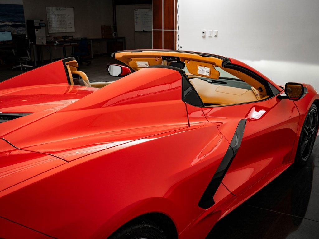 Used 2022 Chevrolet Corvette Stingray Premium Conv w/ 3LT image 23