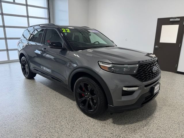 Used 2022 Ford Explorer ST w/ Equipment Group 401A AWD/4WD image 2