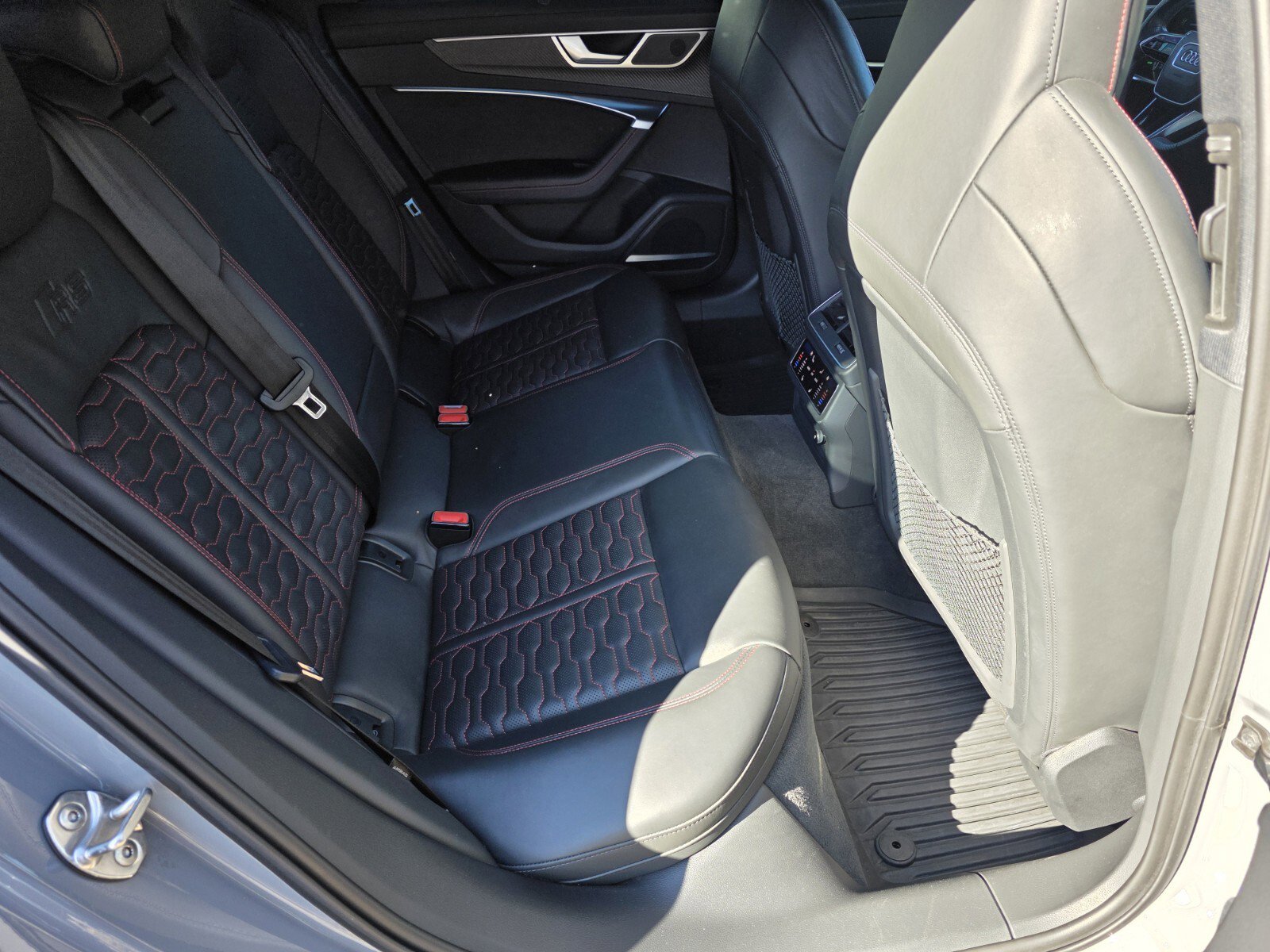 Used 2022 Audi RS 6 image 5