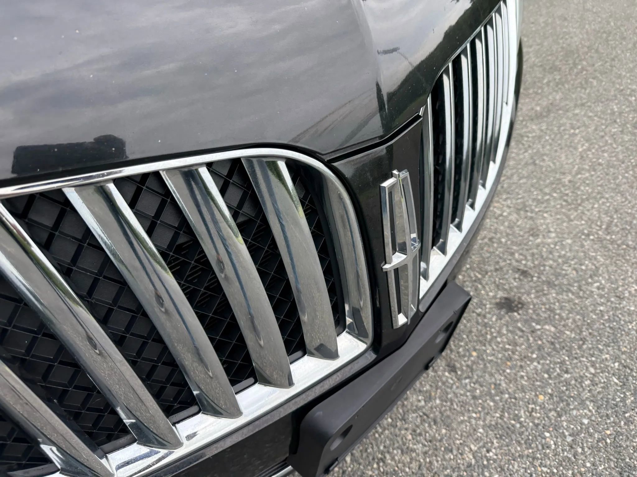 Used 2014 Lincoln MKX AWD w/ Equipment Group 102A image 5